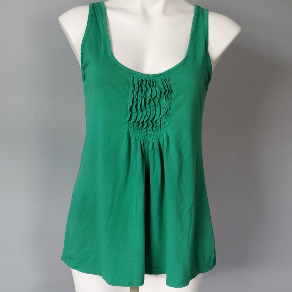NY & Company Sleeveless Green Top